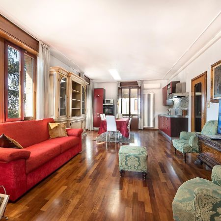 Residenza Le Dimore Centro Верона Екстериор снимка